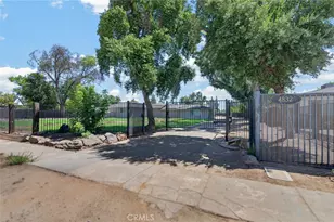 4832 N Fruit Ave, Fresno, CA 93705 - Photo 61