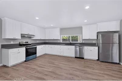 4832 N Fruit Avenue, Fresno, CA 93705 - Photo 17