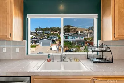 2945 Hemlock, Morro Bay, CA 93442 - Photo 19