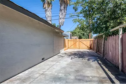 1506 W University Avenue, Fresno, CA 93705 - Photo 29