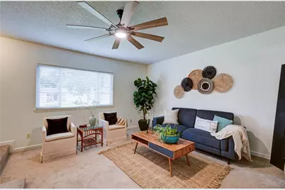 1488 E Los Altos, Fresno, CA 93710 - Photo 7