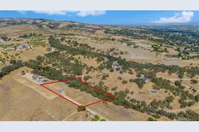 350 Robles Road, Paso Robles, CA 93446 - Photo 1