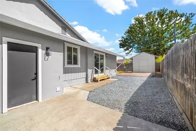 1416 Lomas, Sacramento, CA 95822 - Photo 29