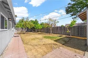 1416 Lomas, Sacramento, CA 95822 - Photo 33