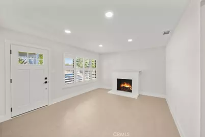 1416 Lomas, Sacramento, CA 95822 - Photo 5