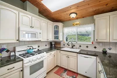 7170 Iverson, Paso Robles, CA 93446 - Photo 13
