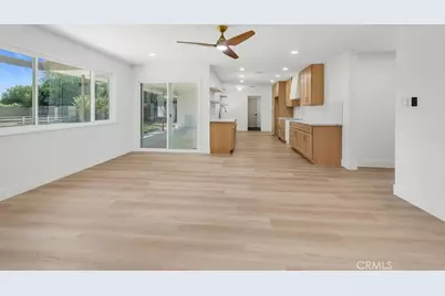 320 Hume, Bakersfield, CA 93309 - Photo 9