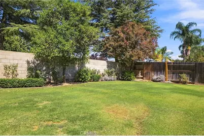 10604 Victoria Falls Avenue, Bakersfield, CA 93312 - Photo 37
