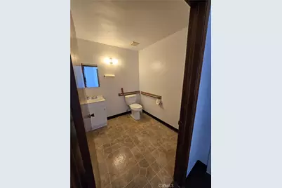 1010 W Betteravia Road #E, Santa Maria, CA 93455 - Photo 3