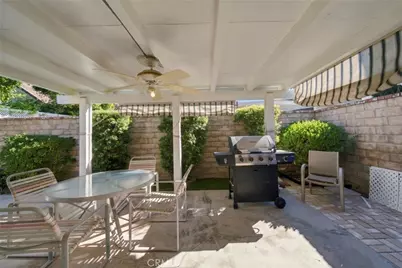 27108 Rio Pecos, Valencia, CA 91354 - Photo 23