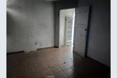401 4th, Bakersfield, CA 93304 - Photo 11
