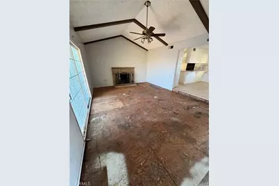 107 W Richert, Clovis, CA 93612 - Photo 21