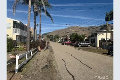 401 Tahiti, Morro Bay, CA 93442 - Photo 17