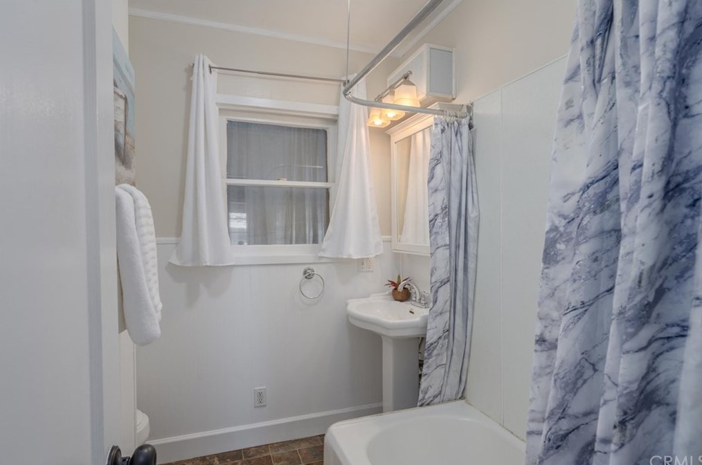 309 Crawford St, Fruto CA  95988-2325 exterior