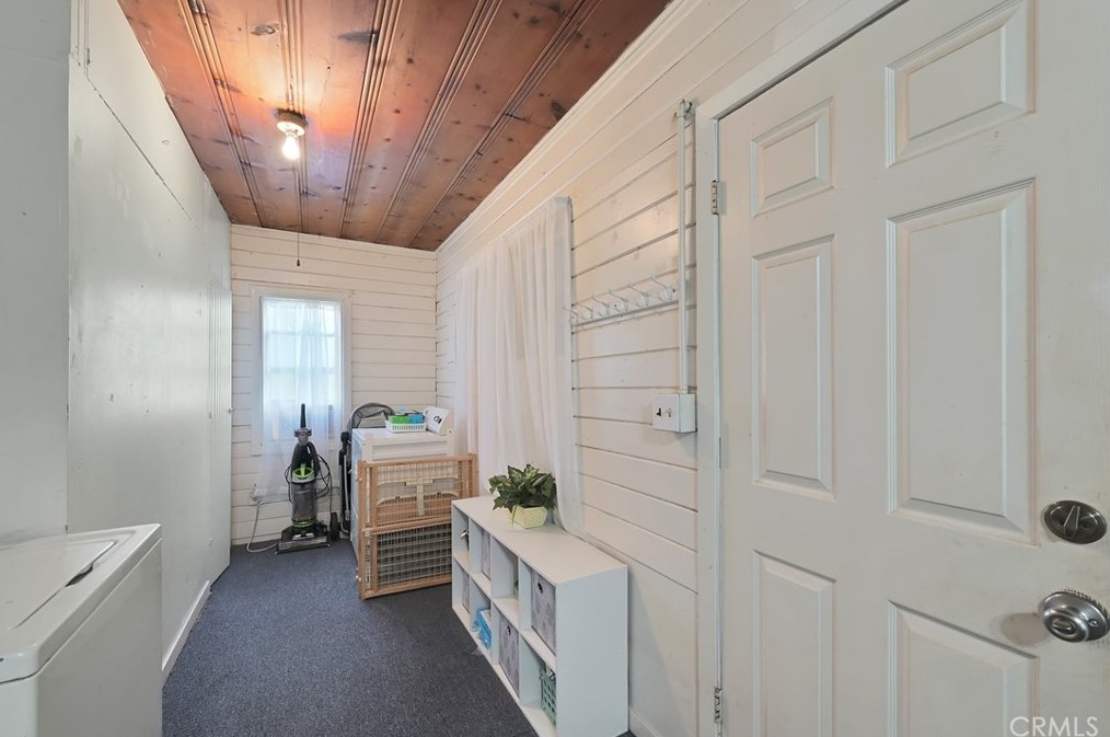 553 Cooper Ave, Yuba City CA  95991-4952 exterior