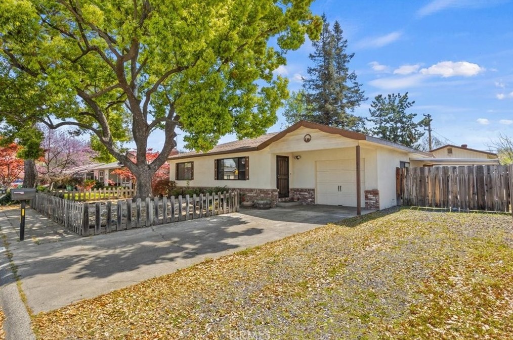 677 El Varano Way, Chico, CA 95973