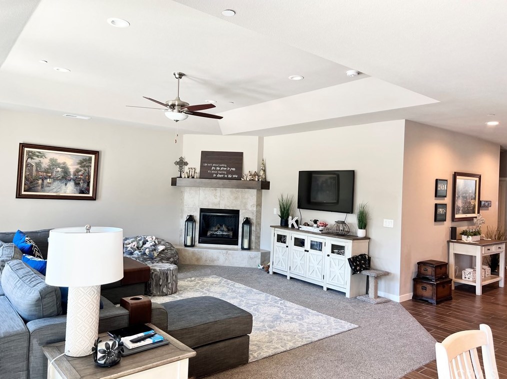 12 Bitterroot Ct, Chico CA  95973 exterior