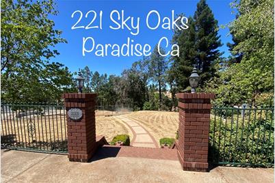 221 Sky Oaks Drive - Photo 1