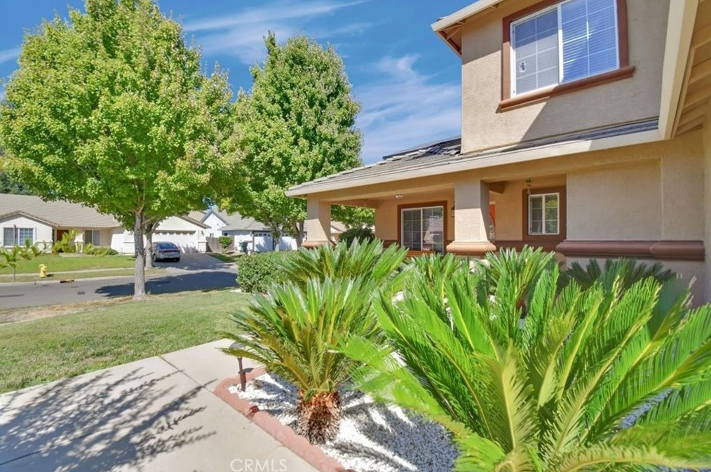 1961 Deerfield Dr, Yuba City CA 95993-9276 exterior