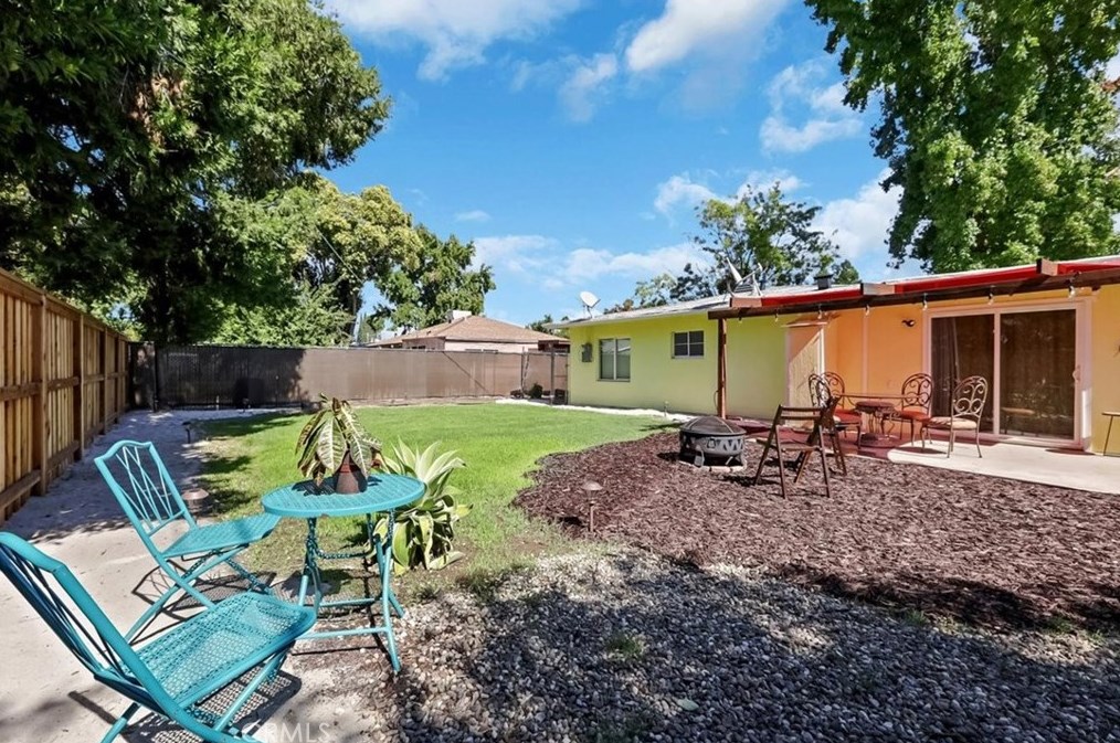 1194 Rosemary Ln, Yuba City CA  95991-3306 exterior