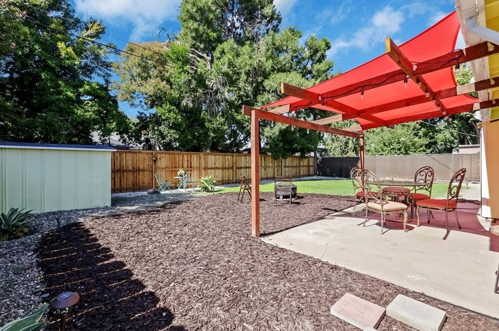 1194 Rosemary Ln, Yuba City CA  95991-3306 exterior