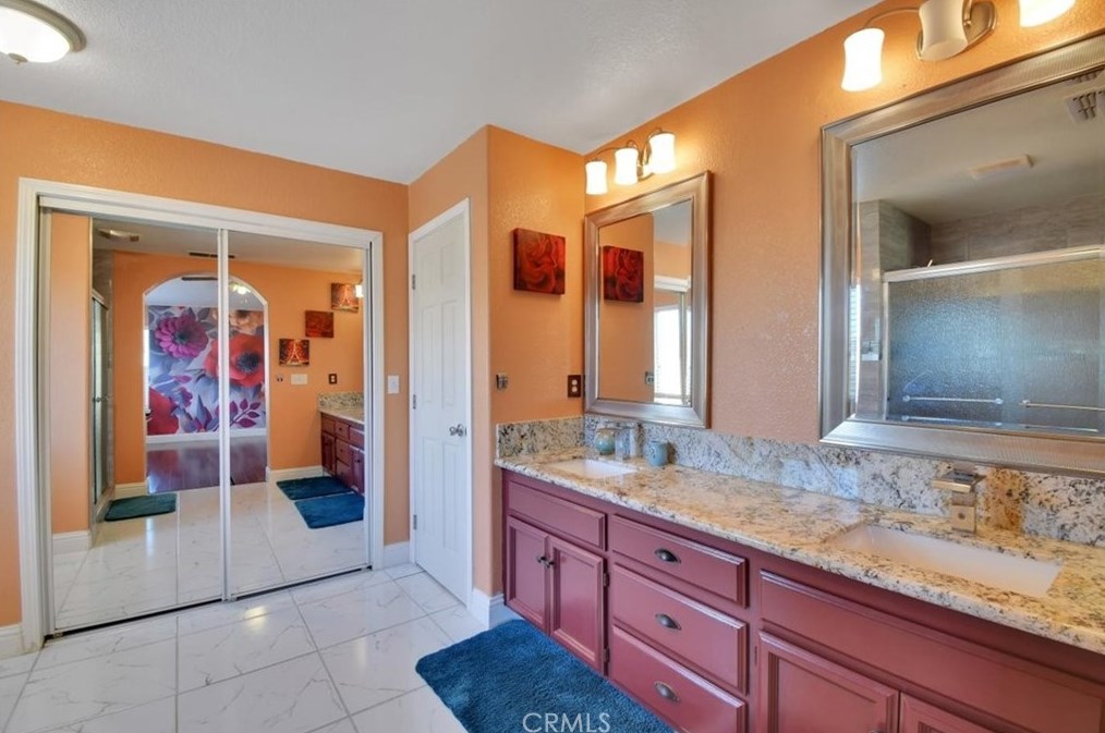 527 Harding Rd, Yuba City CA  95993-9277 exterior