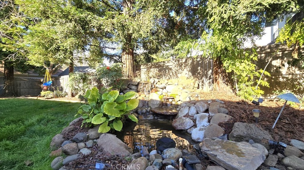 2 Burney Dr, Chico CA  95928-3805 exterior