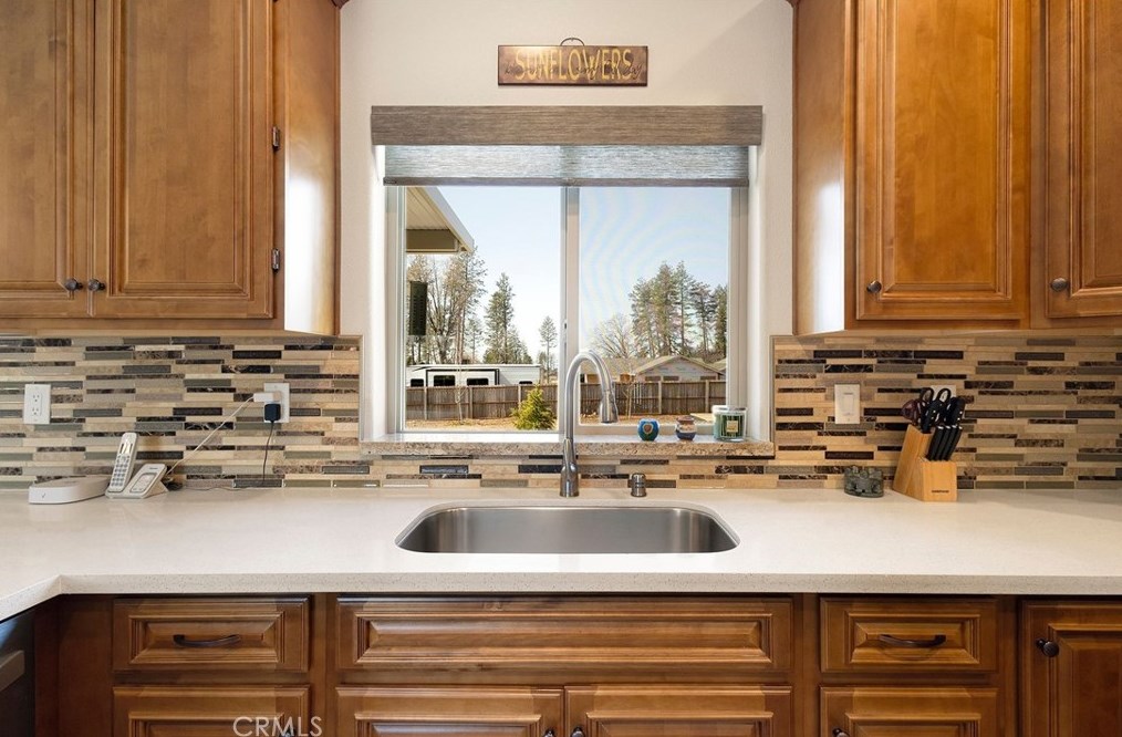 1715 Ellis Dr, Paradise CA  95969-5529 exterior