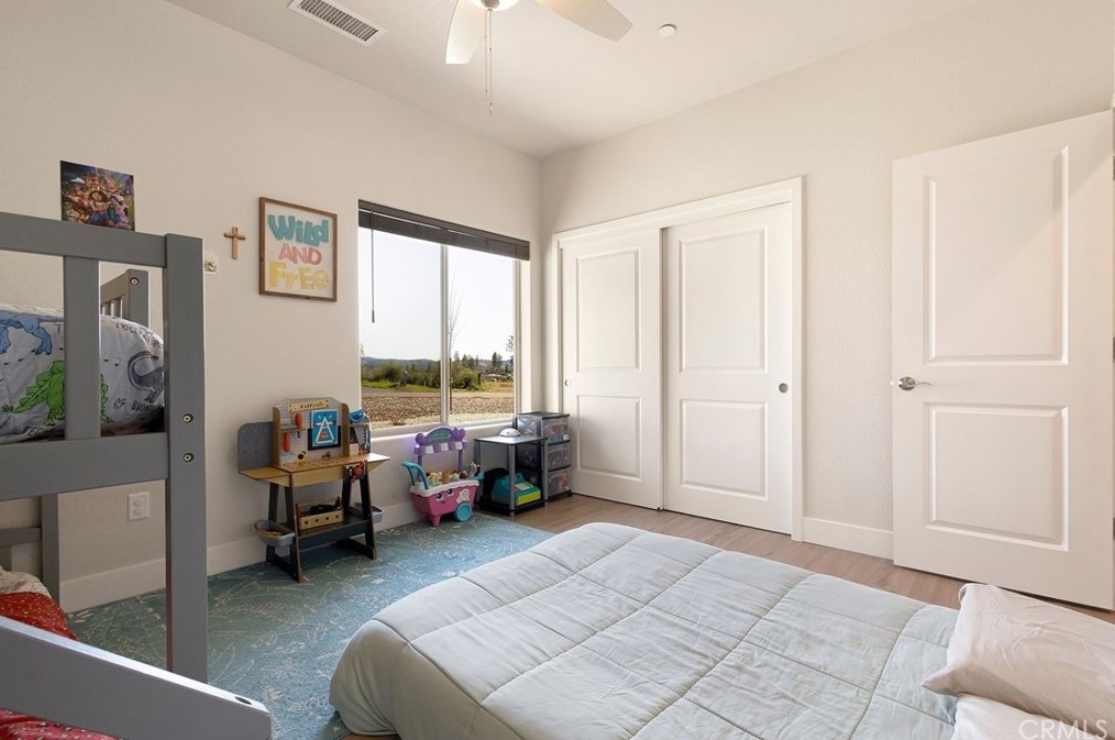 1715 Ellis Dr, Paradise CA  95969-5529 exterior