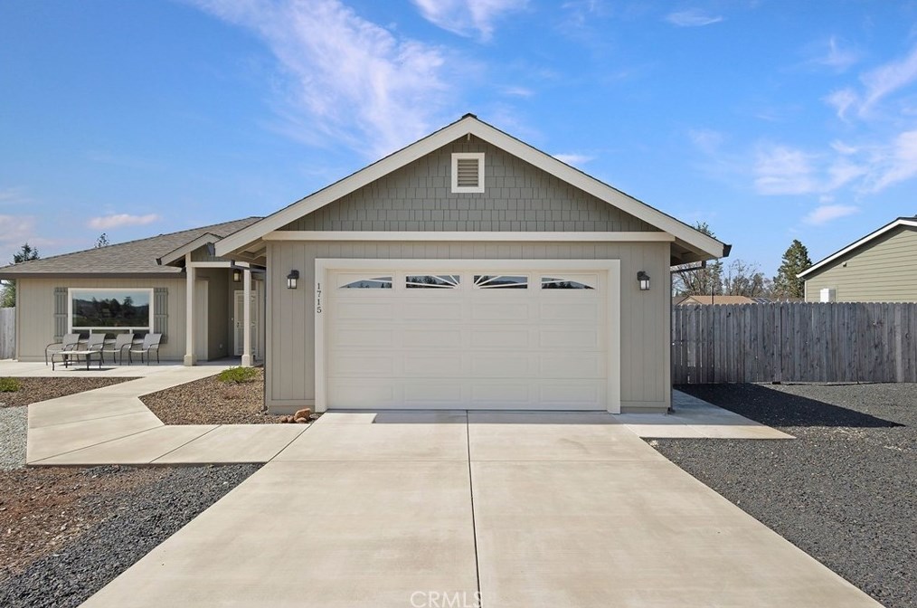 1715 Ellis Dr, Paradise CA  95969-5529 exterior