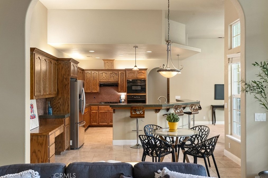 441 Southbury Ln, Chico CA  95973-8207 exterior