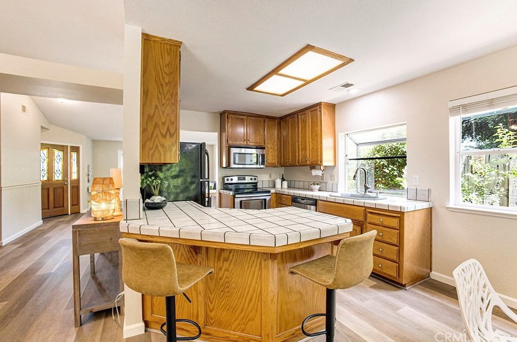 253 Picholine Way, Chico CA  95928-4321 exterior