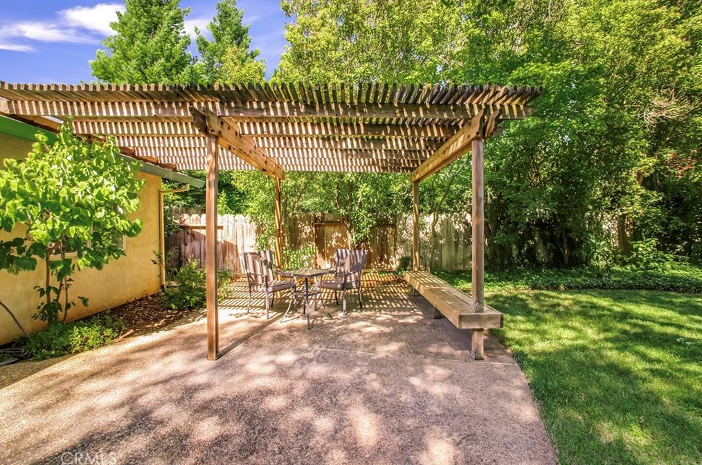 253 Picholine Way, Chico CA  95928-4321 exterior