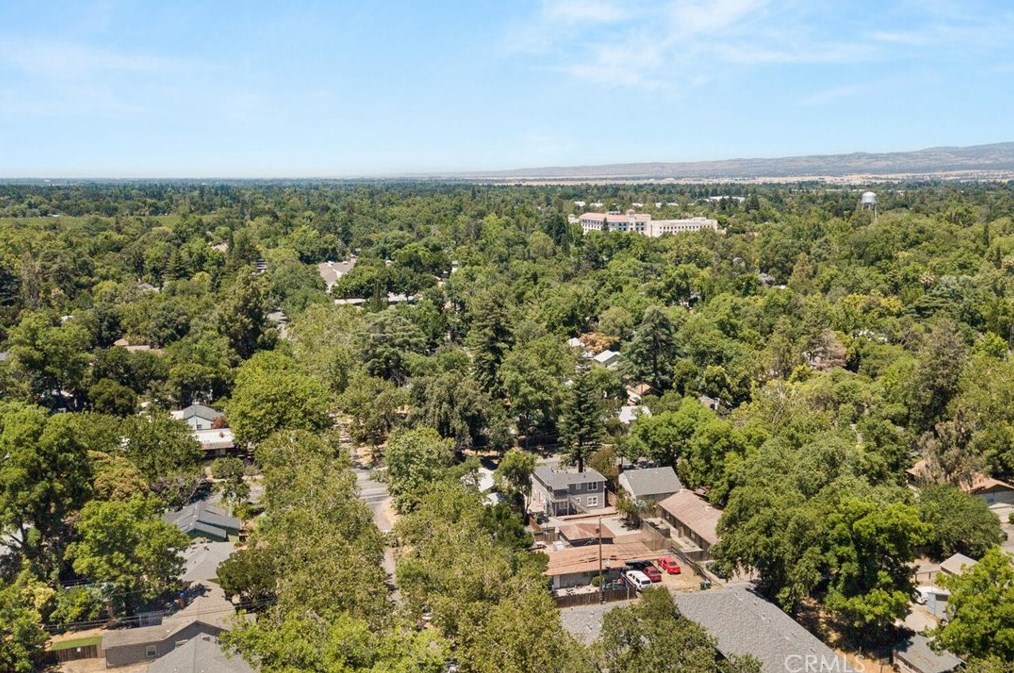 1043 Citrus Ave, Chico CA  95926-4538 exterior