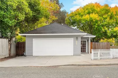 655 E 19th Street, Chico, CA 95928 - Photo 1