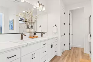 9 Harkness Ct, Chico, CA 95973 - Photo 13