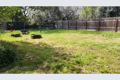 25205 5th Avenue, Los Olivos, CA 96055 - Photo 33