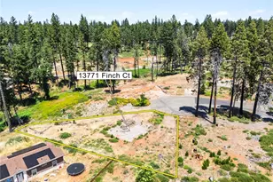 13771 Finch Ct, Magalia, CA 95954 - Photo 1