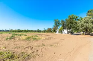 2725 W Sacramento Ave, Chico, CA 95973 - Photo 5