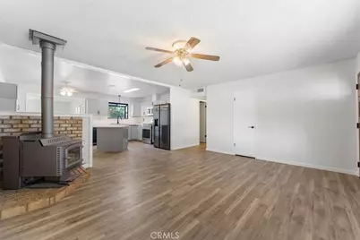 21999 Riverside Avenue, Red Bluff, CA 96080 - Photo 9
