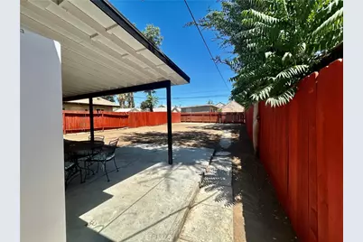 112 Woodrow Avenue, Bakersfield, CA 93308 - Photo 33