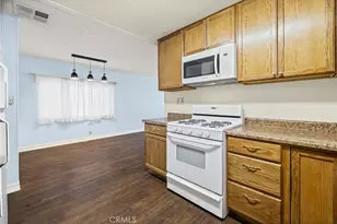 982 E Lassen Ave, Chico, CA 95973 - Photo 17