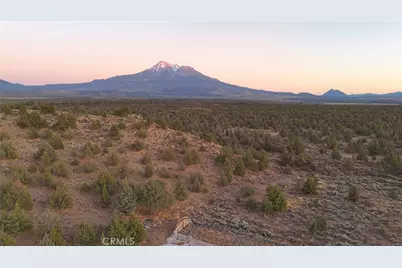 10410 County Hwy A-12, Montague, CA 96064 - Photo 9