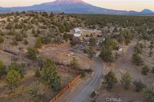 10410 County Hwy A12, Montague, CA 96064 - Photo 3