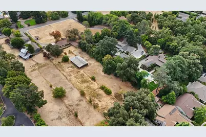 875 El Monte Avenue, Chico, CA 95928 - Photo 11