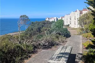 5015 Palmetto Ave, Pacifica, CA 94044 - Photo 17