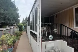 982 E Lassen Ave, Chico, CA 95973 - Photo 5