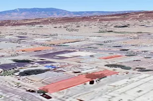 323 North St, Taft, CA 93268 - Photo 1