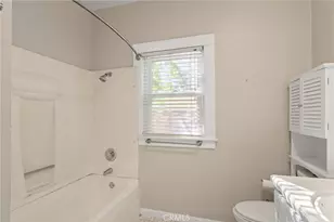 1158 E 7th St, Chico, CA 95928 - Photo 25