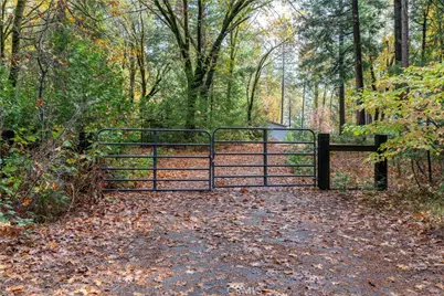 16376 Stage Road, Forest Ranch, CA 95942 - Photo 31